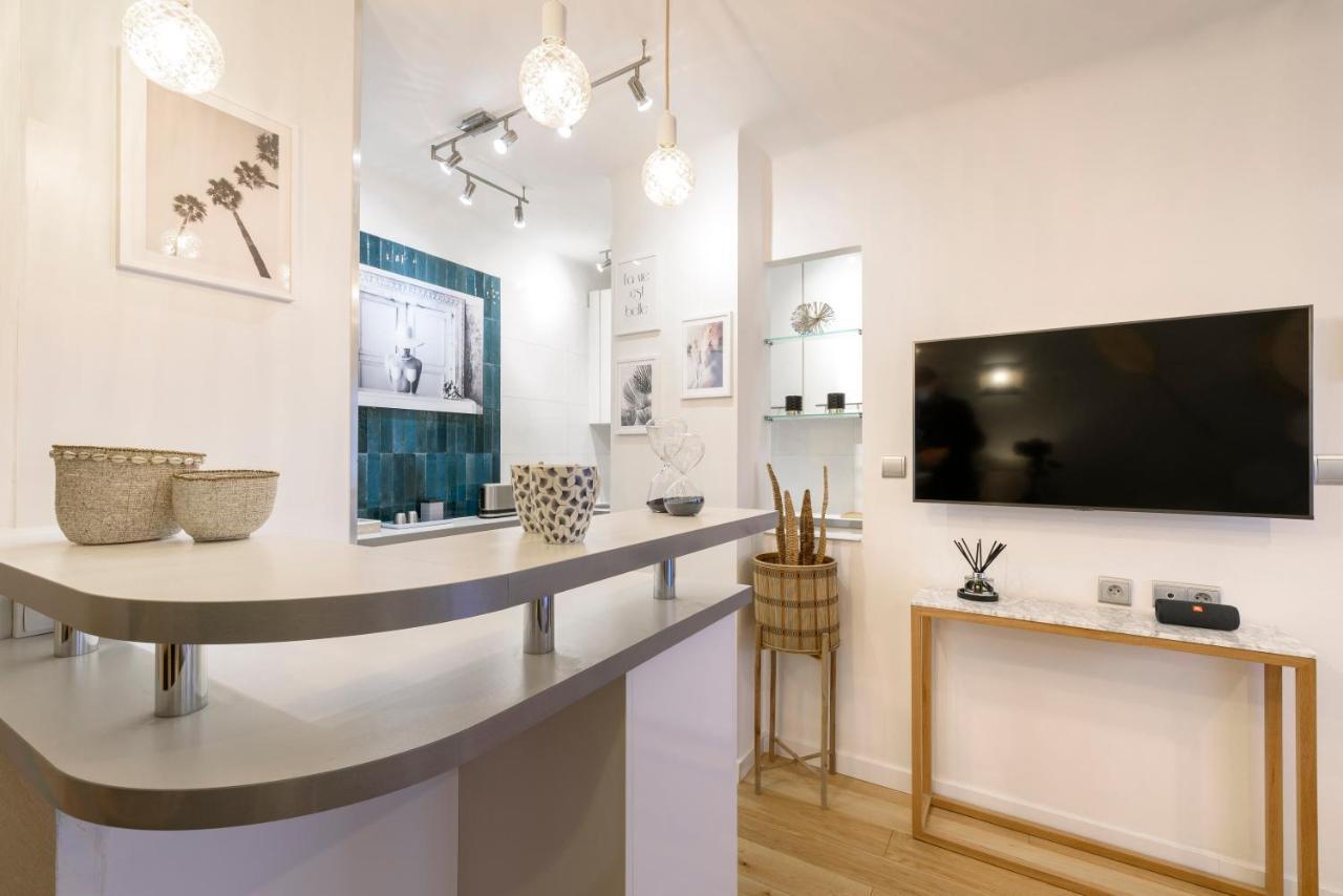 Host Inn Sweet Croisette Cannes Buitenkant foto